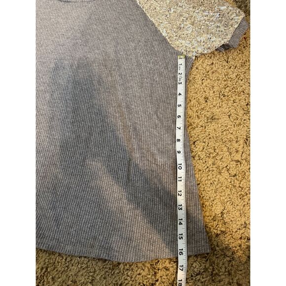 Tea, Please Grey Sequined Short Sleeve Shirt Women's Size 3X - Picture 7 of 9